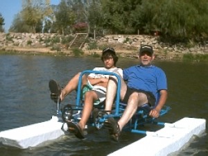 Jose oficios y profesiones en Talca |  Fabricamos los mejores botes a pedal para 02 personas desarmables, botes a pedal, pontoones, flotadores, paleta plastica, desarmables, auto, s