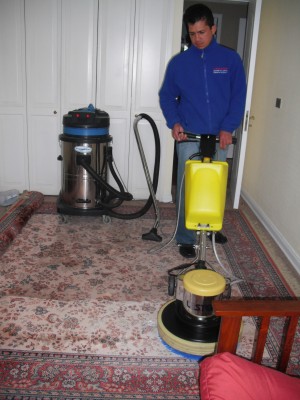 limsanpa oficios y profesiones en Santiago |  LAVADO DE ALFOMBRAS,TAPICES,VIDRIOS,PISOS,ASEO PROFUNDO 02-6330829, PROFECIONALES EN LA LIMPIEZA