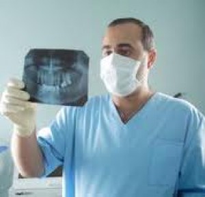 Clinica Dental oficios y profesiones en Quilpu&eacute; |  Obturaciones Est&eacute;ticas, Fotocurado