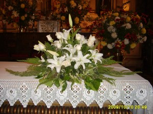 Mauricio Rojas oficios y profesiones en Santiago |  ARREGLOS FLORES NATURALES , RAMOS DE NOVIA, DECORACION MATRIMONIOS, MAURICIO ROJAS - WILMA FUENTES PEINADOS Y MAQUILLAJES A DOMICILIO