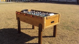 LEonardo  Recabarren  AStudillo oficios y profesiones en Santiago |  arriendo  taca  tacas ,mesas de ping pong ,juego de la  rana  flippers , F-5161429    * SERVICIO PROFESIONAL DE AMPLIFICACI�N DJ LUCES 