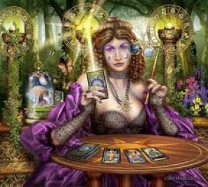 Antonela Variago oficios y profesiones en Santiago |  Tiradas de tarot profesionales y lectura de runas., Tarotista profesional