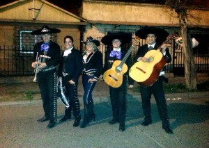 mariachi juarez oficios y profesiones en Santiago |  Mariachis a domicilio, alegria y emocion en cada show (09) 88690906, Mariachi juarez serenatas a domicilio