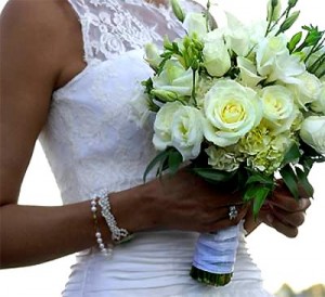Mauricio Rojas oficios y profesiones en Santiago |  ARREGLOS FLORES NATURALES , RAMOS DE NOVIA, DECORACION MATRIMONIOS, MAURICIO ROJAS - WILMA FUENTES PEINADOS Y MAQUILLAJES A DOMICILIO